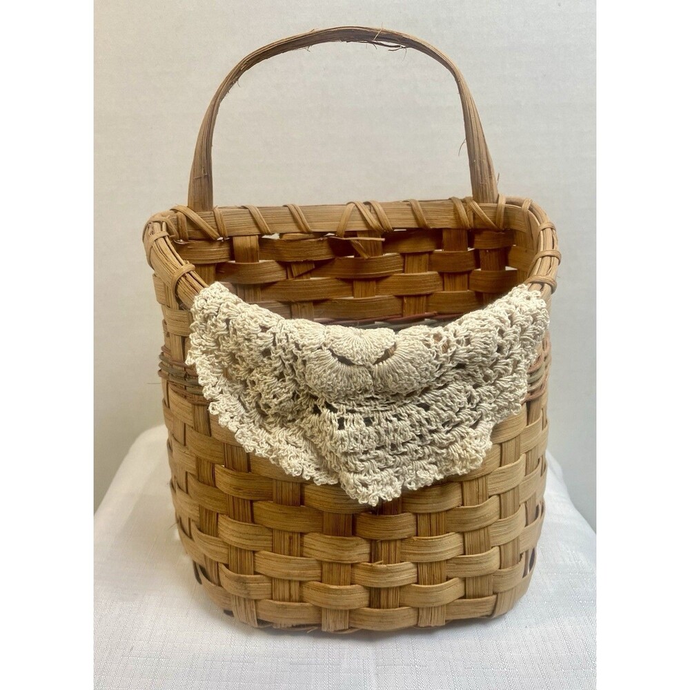 Vintage Wicker Wall Basket Hanging Pocket w Doily Cottagecore Decor Country 10”